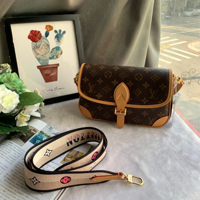 Louis Vuitton Diane法棍包