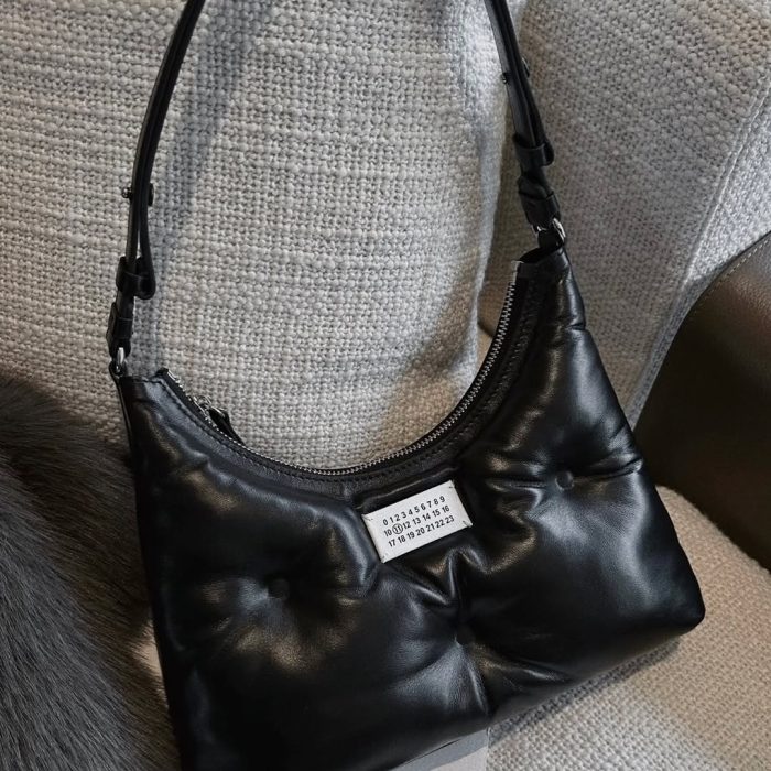 Maison Margiela Glam Slam hobo 黑色腋下包